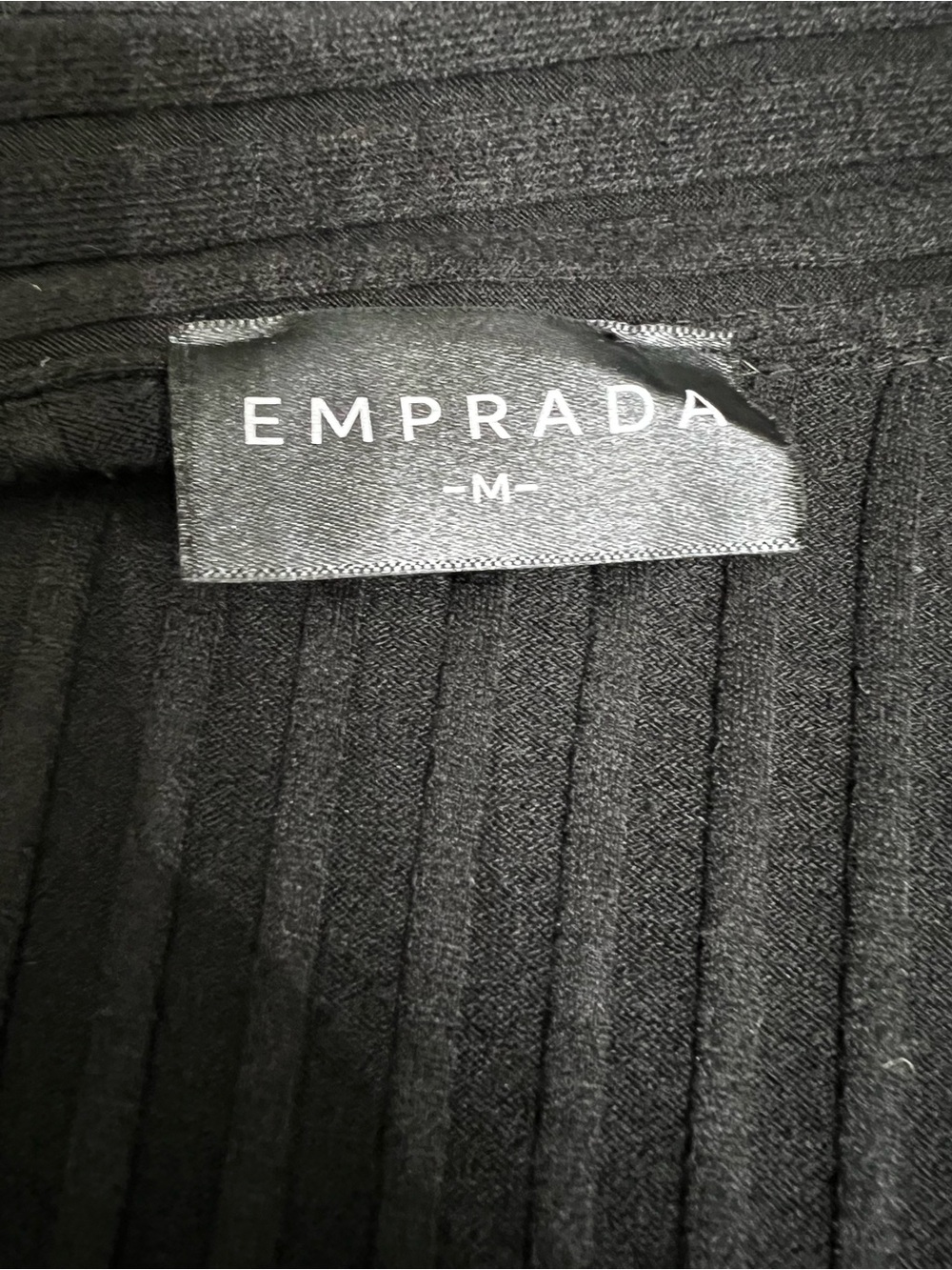 Emprada Sleeveless Black Ribbed Wrap Dress - Picture 10 of 11